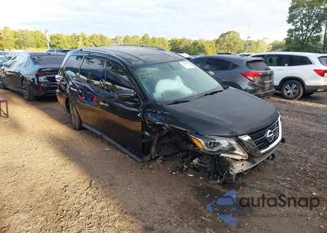 2017 Nissan Pathfinder Platinum/S/Sl/Sv z USA, uszkodzony, nr VIN 5N1DR2MM3HC610366